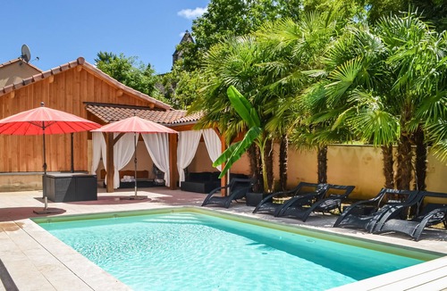 Saint-Andre-dAllas House | 4 bedroom accommodation in Allas