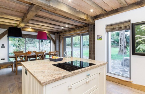 Largs Cottage | 4 bedroom accommodation in Largs