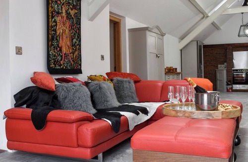 Rhydymwyn Cottage | 4 bedroom accommodation in Mold