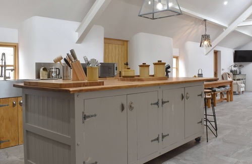 Rhydymwyn Cottage | 4 bedroom accommodation in Mold