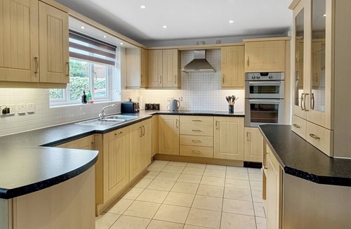 Newark Cottage | 4 bedroom accommodation in Newark