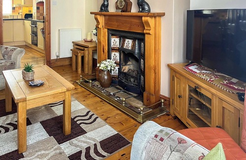 Tywyn Cottage | 4 bedroom accommodation in Tywyn