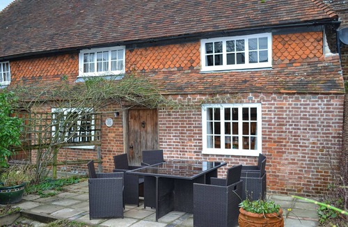 Bethersden Cottage | 4 bedroom accommodation in Bethersden, near Ashford