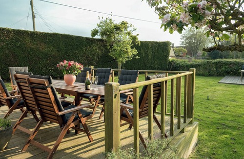 Hastings Cottage | 4 bedroom accommodation in Pett