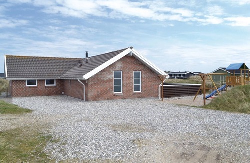 Hvide Sande House | 4 bedroom amazing home in Hvide Sande