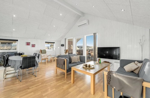 Hvide Sande House | 4 bedroom amazing home in Hvide Sande