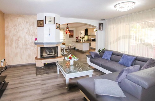 Font d'Irac House | 4 bedroom amazing home in Les Angles