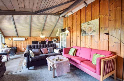 Funder Kirkeby House | 4 bedroom amazing home in Silkeborg