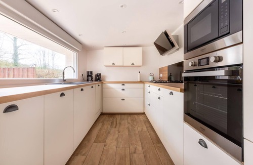 Ledinghem House | 4 bedroom amazing home in Ledinghem