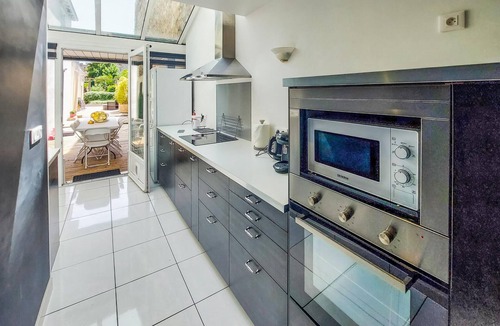 Paimboeuf House | 4 bedroom amazing home in Paimboeuf