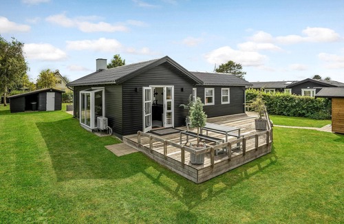 Skastrup Strand House | 4 bedroom amazing home in Bogense