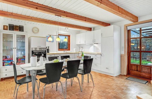 Farvang House | 4 bedroom amazing home in Fårvang