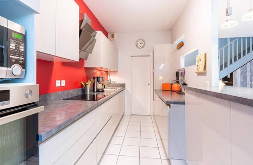 Quartier Doulon-Bottiere House | 4 bedroom amazing home in Nantes