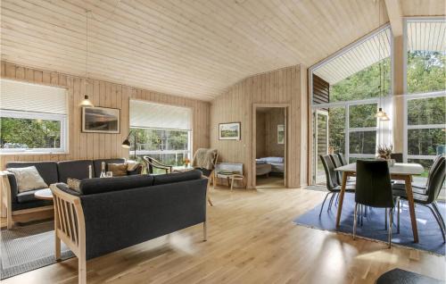 Hasle House | 4 Bedroom Amazing Home In Hasle
