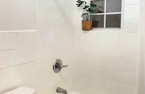 South Side Apartment | 4-bedroom apartment