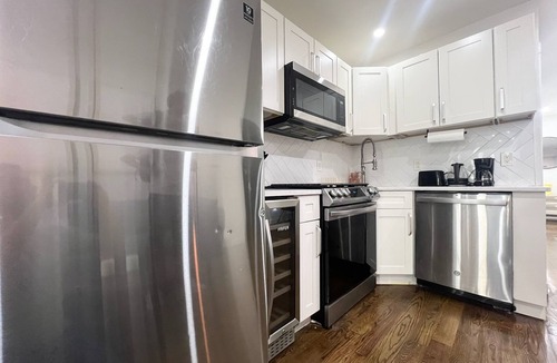 Bowery House | 4-bedroom apartment in the lower east side