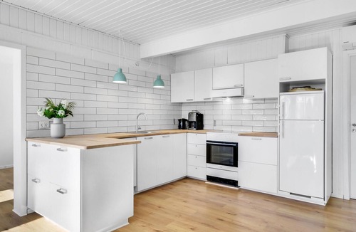 Dronningmolle House | 4 bedroom awesome home in Dronningmølle