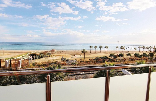 Pineda de Mar Apartment | 4 bedroom awesome apartment in Pineda de Mar