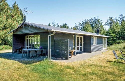 Slette Strand House | 4 bedroom awesome home in Fjerritslev