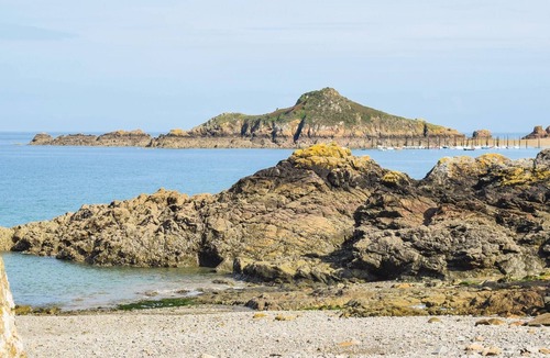 Plancoet House | 4 bedroom awesome home in Plancoet