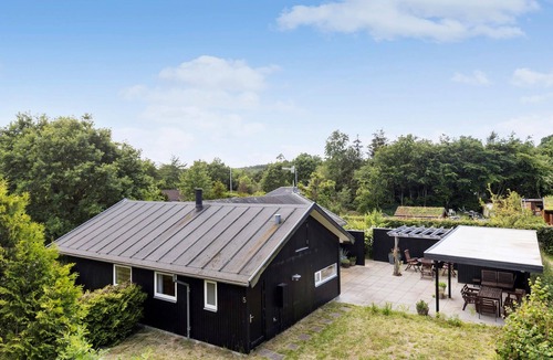 Grenaa House | 4 bedroom awesome home in Grenaa