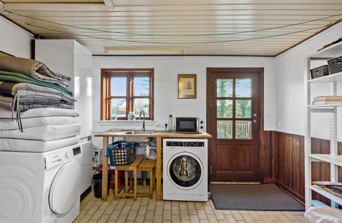Bagenkop House | 4 bedroom awesome home in Humble