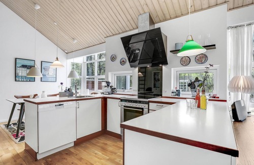 Hasle House | 4 bedroom awesome home in Hasle