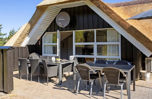 Kongsmark House | 4 bedroom awesome home in Rømø