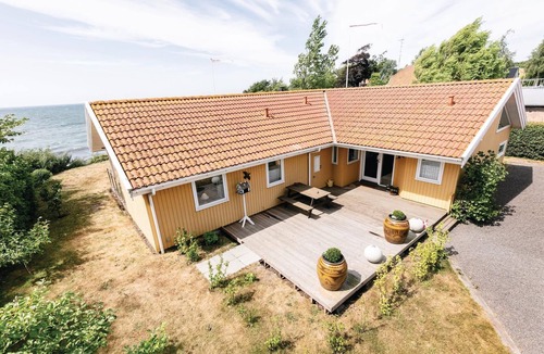 Ronne House | 4 bedroom awesome home in Rønne