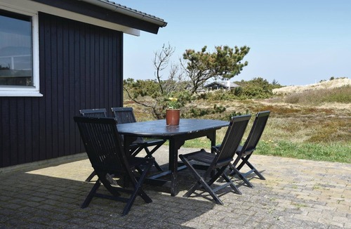 Sondervig House | 4 bedroom beach front home in Ringkøbing