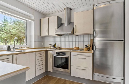 Oddesund Syd House | 4 bedroom beach front home in Thyholm