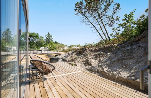 Hvidbjerg Strand House | 4 bedroom beach front home in Børkop