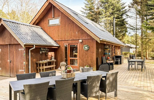 Thyholm House | 4 bedroom beautiful home in Thyholm