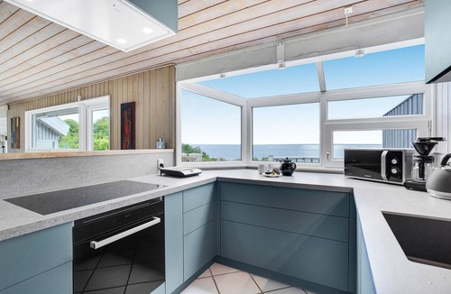 Hoeve Strand House | 4 bedroom beautiful home in Asnæs