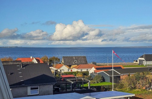 Hvalpsund House | 4 bedroom beautiful home in Farsø