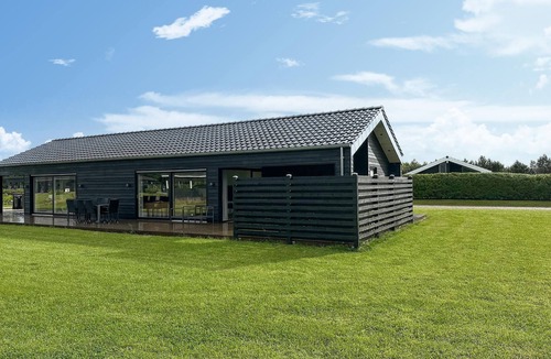 Bork Havn House | 4 bedroom beautiful home in Hemmet