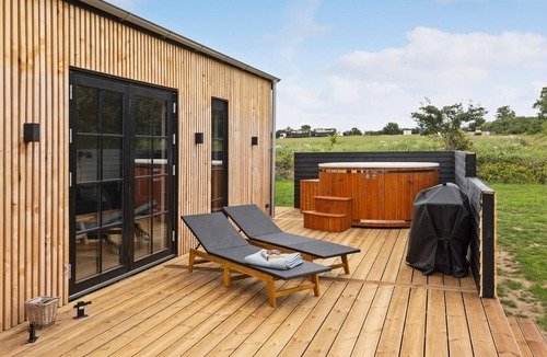 Ristinge House | 4 bedroom beautiful home in Humble