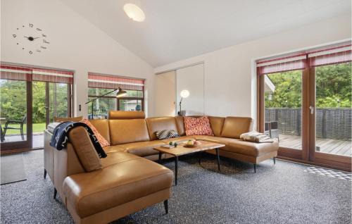 Jegum House | 4 Bedroom Beautiful Home In Oksbøl