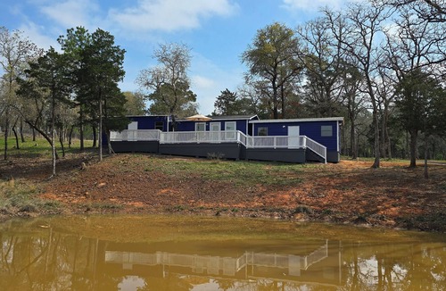 Smithville Cabin | 4-bedroom cabin in charming Smithville with WiFi, AC. Relax and unwind