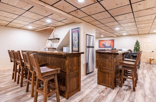 Town of Webb Cabin | 4-bedroom cabin just 10 minutes from Adirondack Park