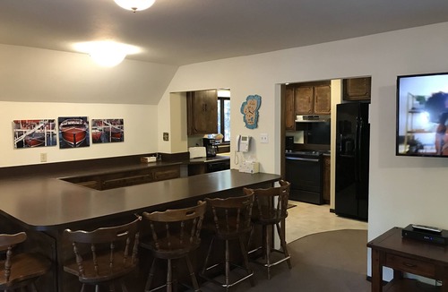 Carnelian Bay Cabin | 4 Bedroom Cabin with Sauna in Carnelian Bay near Gar Woods