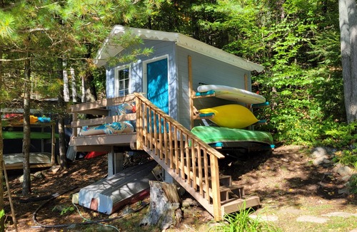 Algonquin Highlands Cottage | 4 Bedroom Cottage on Raven Lake in Dorset, Muskoka, Ontario Canada