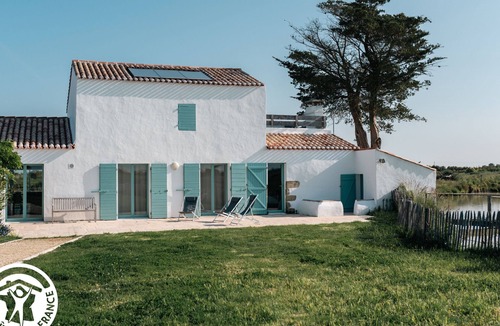 Bois-de-Cene Cottage | 4-bedroom cottage with wellness and terraces in the heart of Marais Breton