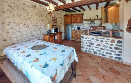 Mont-Saint-Jean House | 4 Bedroom Cozy Home In Mont-Saint-Jean