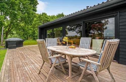 Boeslum House | 4 bedroom cozy home in Juelsminde