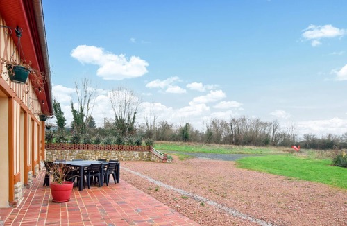 Saint-Julien-de-Mailloc House | 4 bedroom cozy home in Valorbiquet