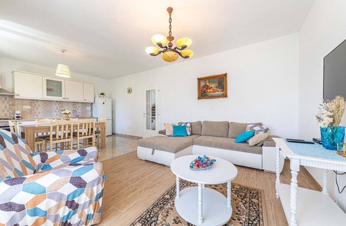 Kastel Novi House | 4 bedroom cozy home in Kastel Novi