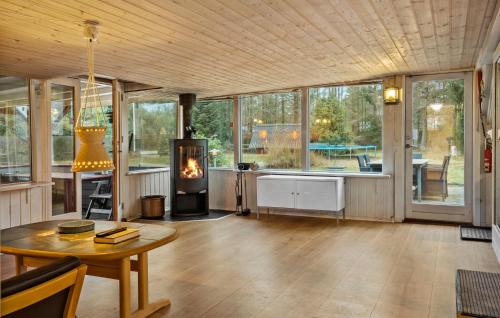 Ans House | 4 Bedroom Cozy Home In Ans By