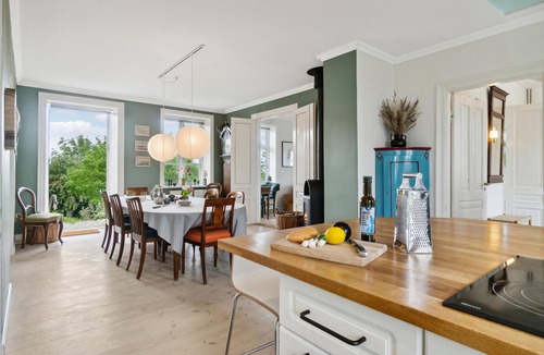 Hasle House | 4 bedroom cozy home in Hasle