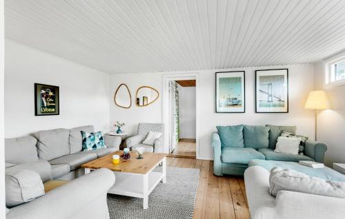 Nyborg House | 4 Bedroom Cozy Home In Nyborg